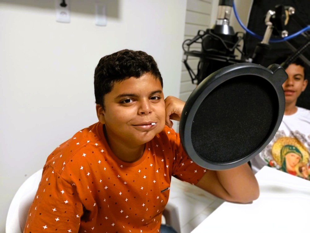 Marcelo uma das vozes da estação Tipi